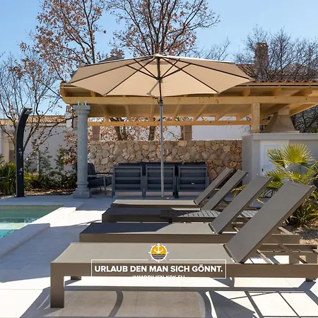 Harmonija Villa *